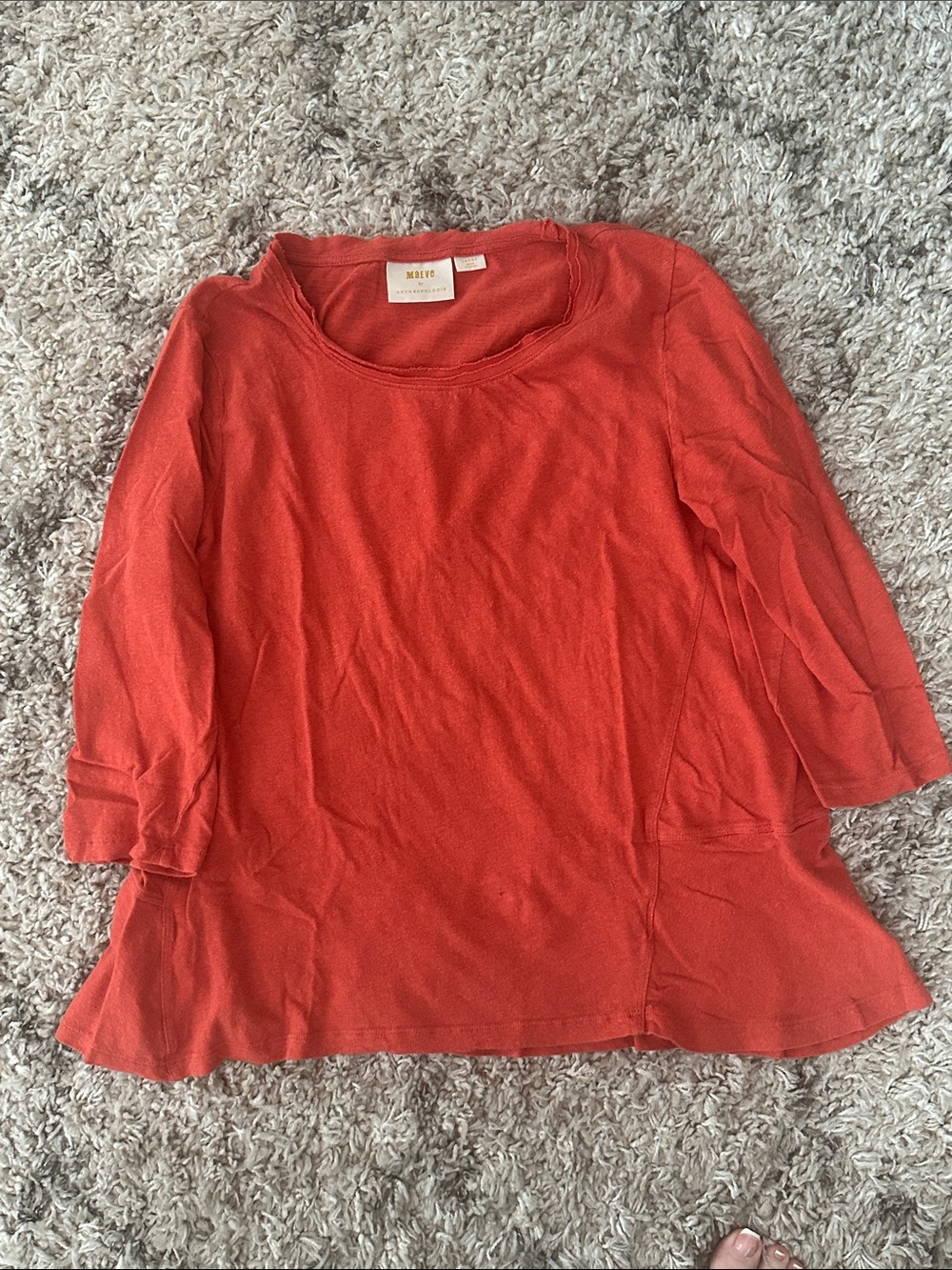 Maeve Dark Rust Orange Partial Scoop Neck 3/4 Sleeve Cotton Top